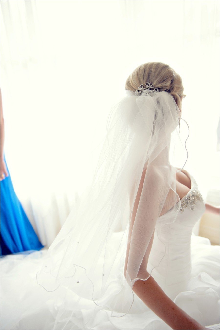 carousel-hero-element image-1