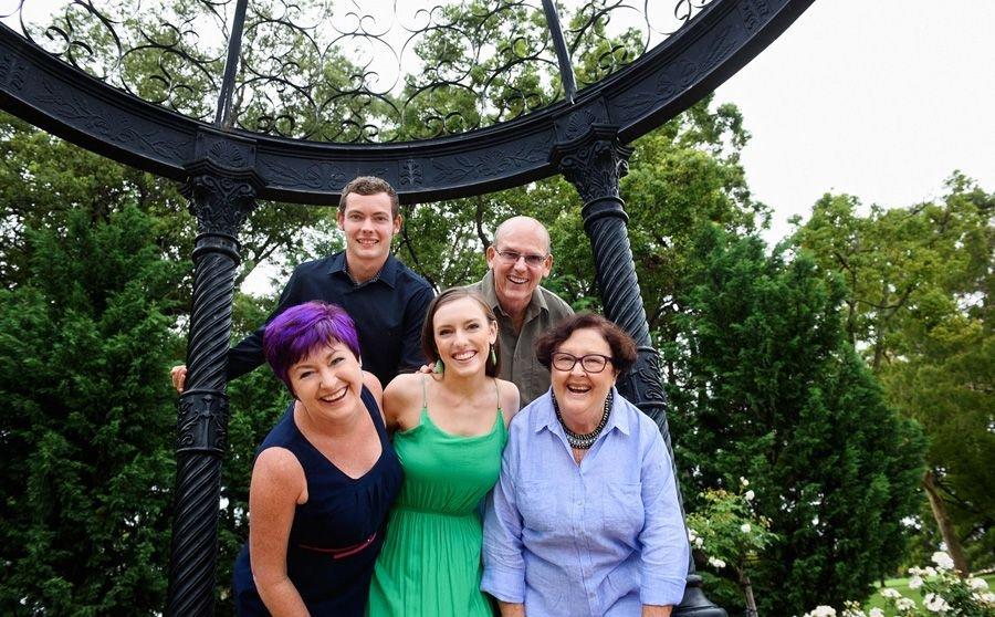 carousel-hero-element image-17